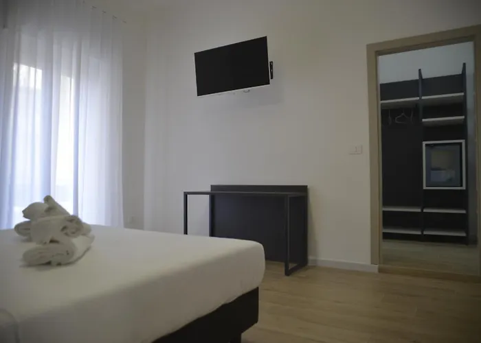 Pensión Ht & Bríndisi