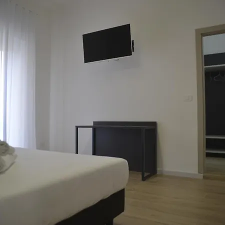 Гостевой дом Ht & Бриндизи